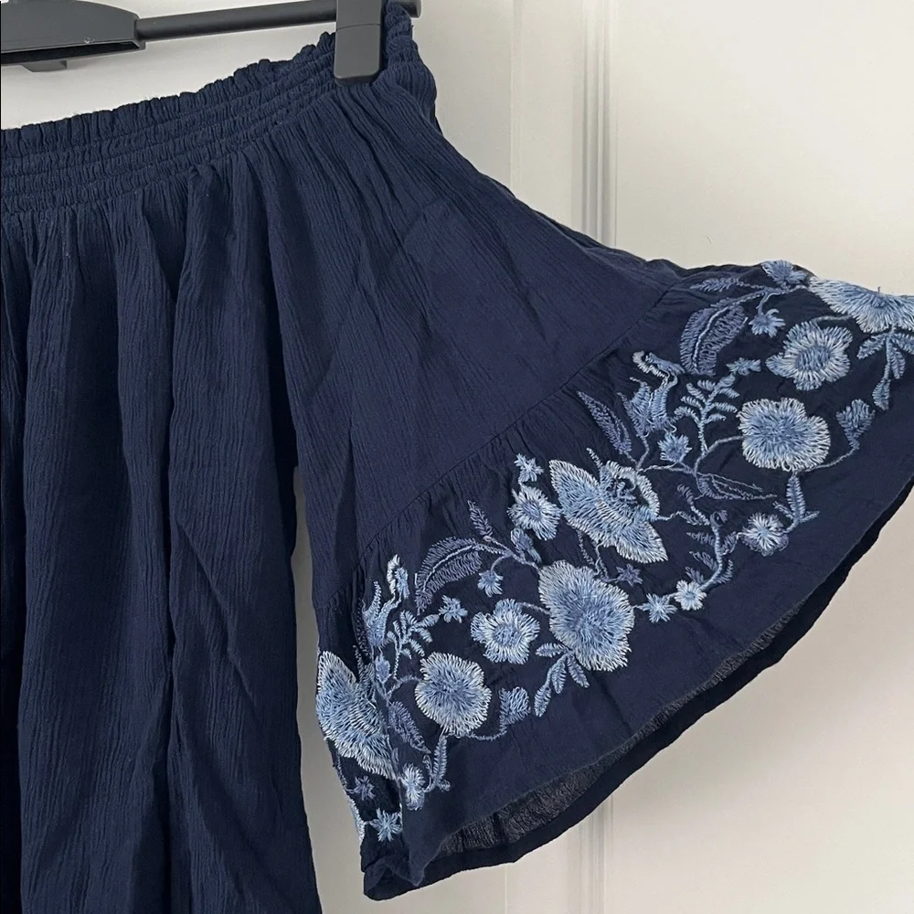 Hollister Navy Floral Embroidered Smocked Off the Shoulder Bell Sleeve Top - Picture 6 of 10